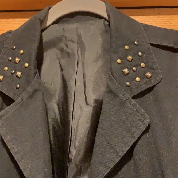 Black Motorcycle Vest - Picture 3 of 4